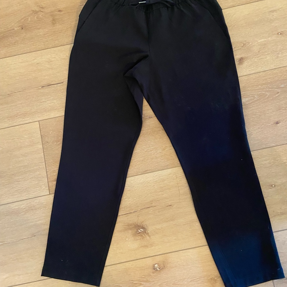 lululemon athletica Midnight Black Cropped Pants